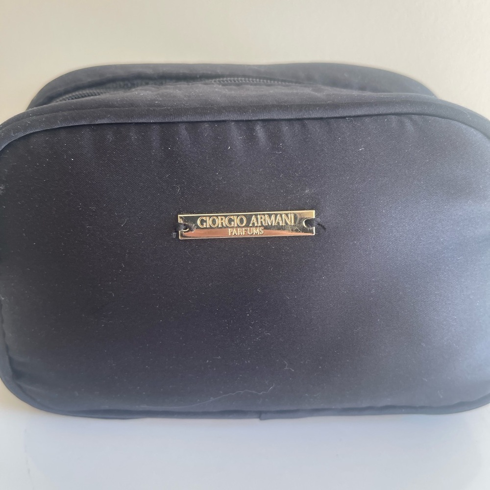 Giorgio Armani Parfums, Small Zippered Travel bag - Picture 2 of 14